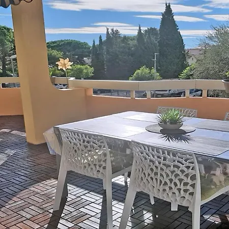 Moderne Et Climatise Avec Grande Terrasse Proche Centre-ville - Le Patio Fleuri Sainte-Maxime